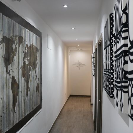 Hostal Abril Madrid Exterior photo
